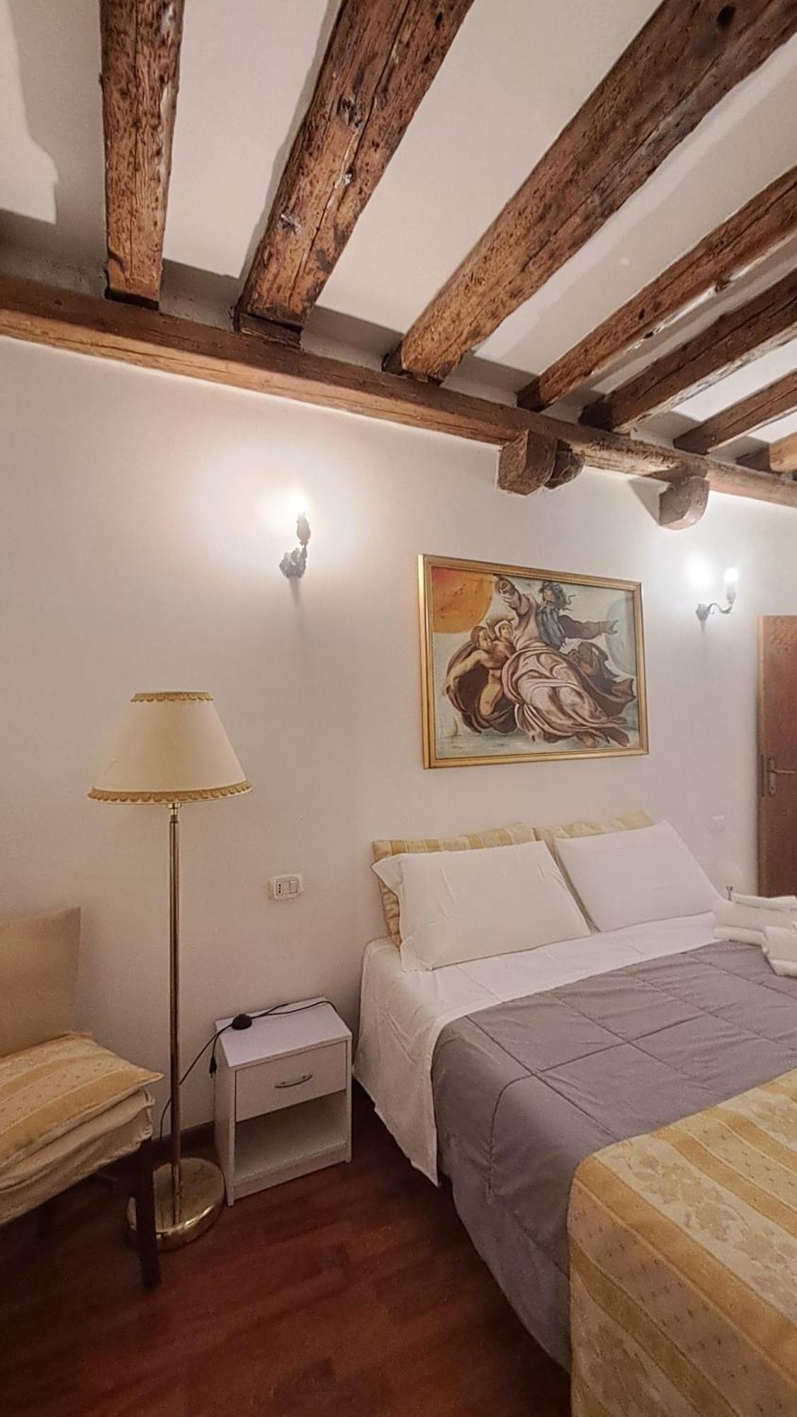 Appartamento Rialto Laura Venesia Bagian luar foto