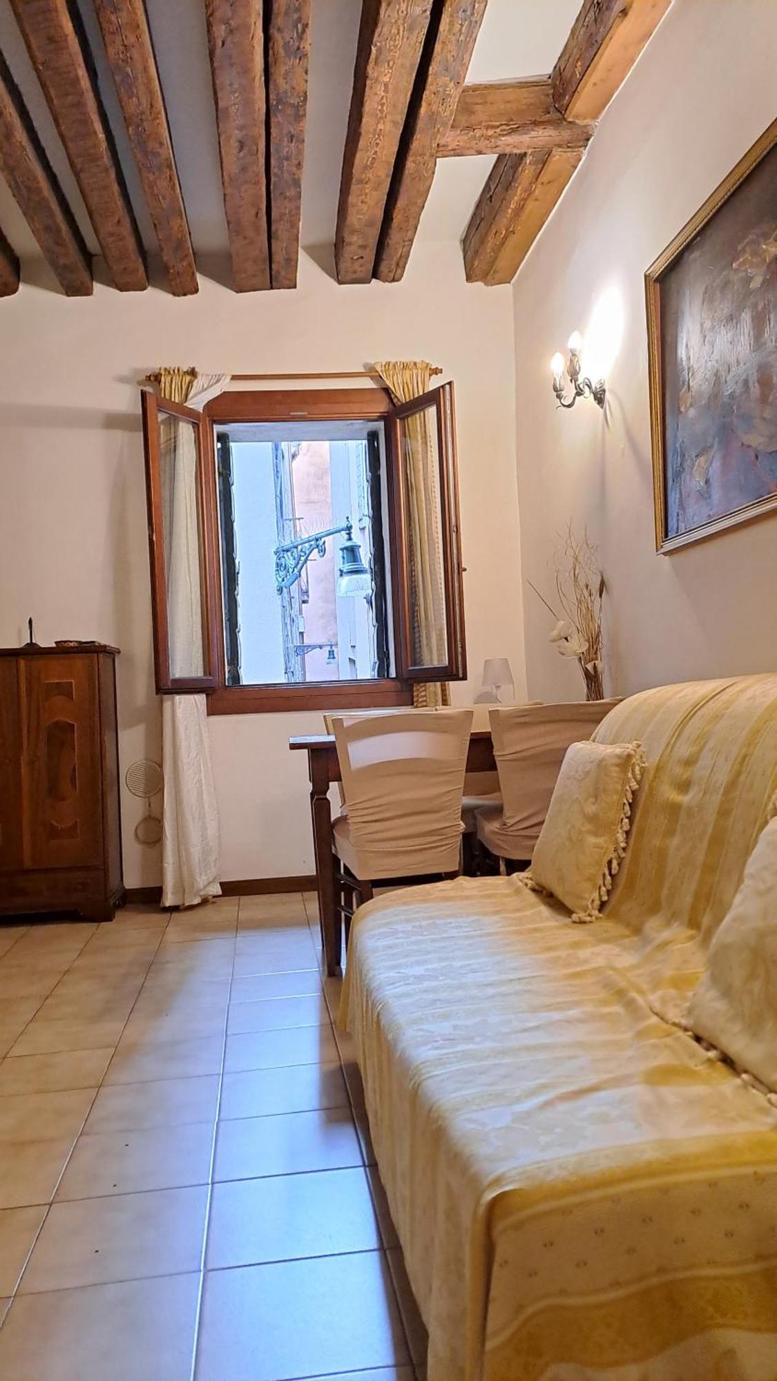 Appartamento Rialto Laura Venesia Bagian luar foto