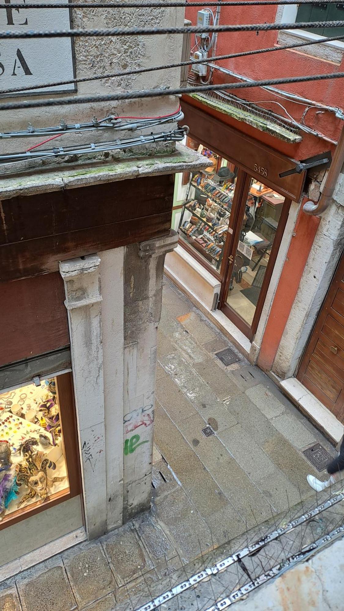 Appartamento Rialto Laura Venesia Bagian luar foto